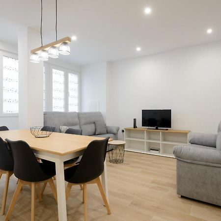 Apartmán Granada Materno Exteriér fotografie