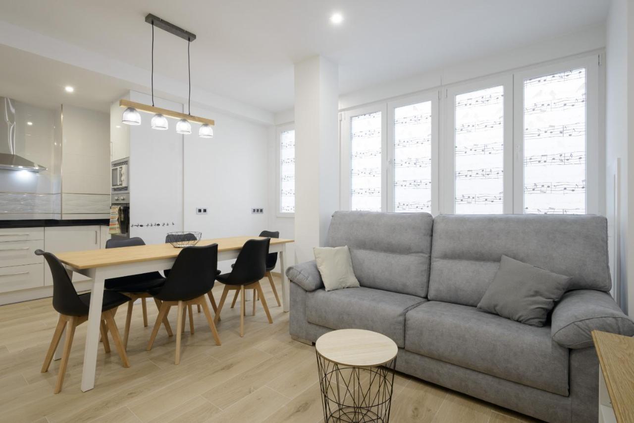 Apartmán Granada Materno Exteriér fotografie