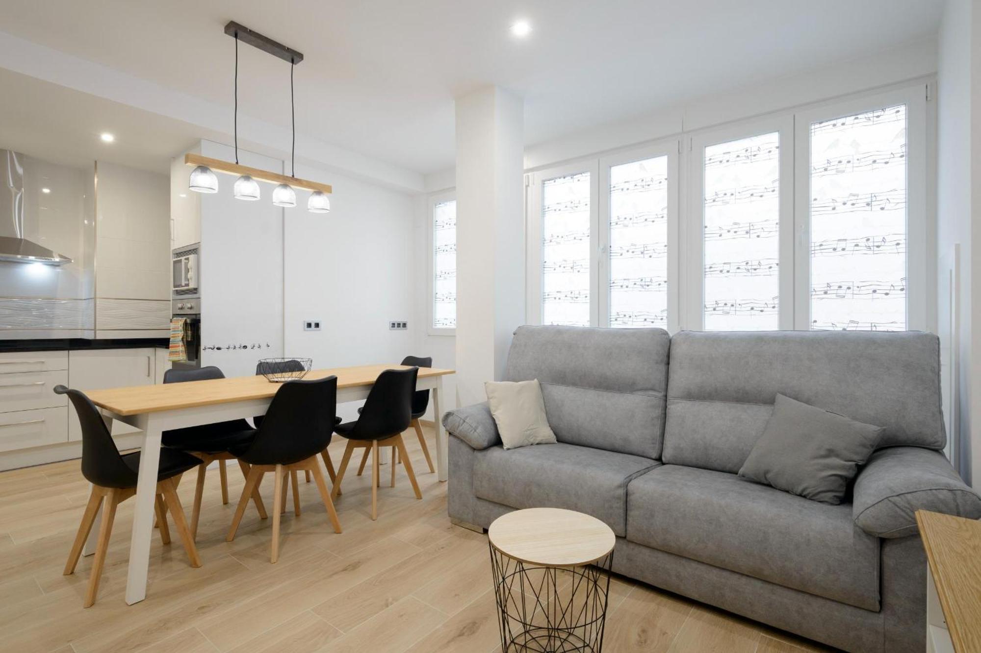 Apartmán Granada Materno Exteriér fotografie